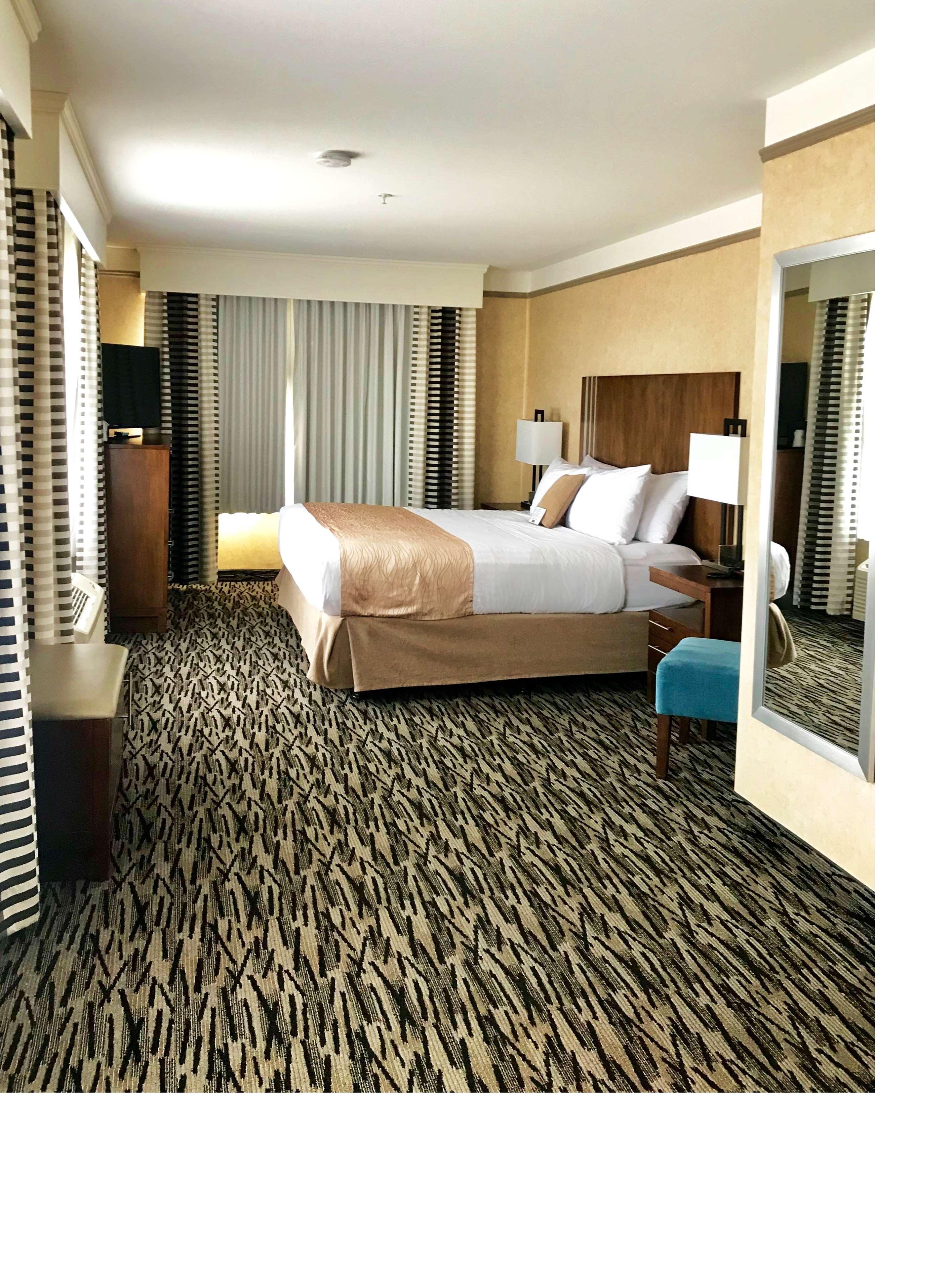 Best Western Plus Pitt Meadows Inn&Suites Exterior foto