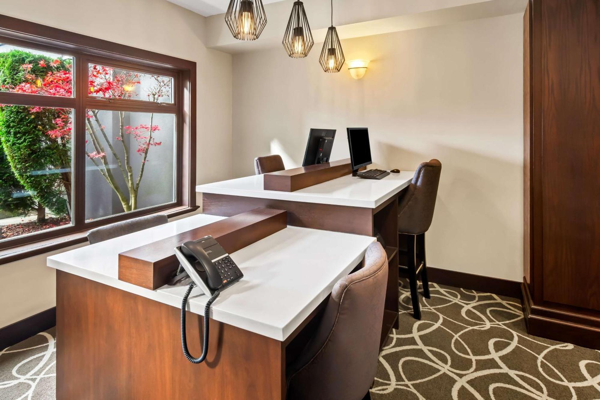 Best Western Plus Pitt Meadows Inn&Suites Exterior foto