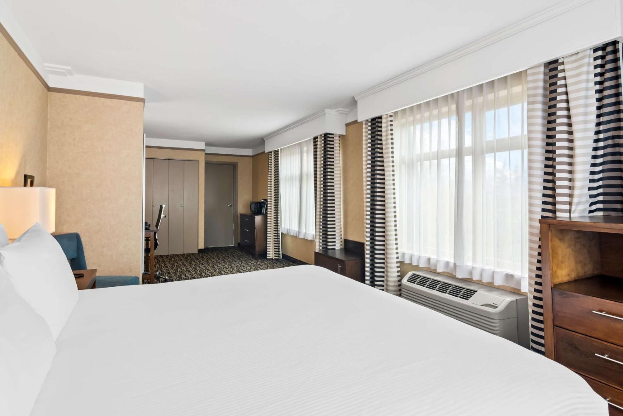 Best Western Plus Pitt Meadows Inn&Suites Exterior foto