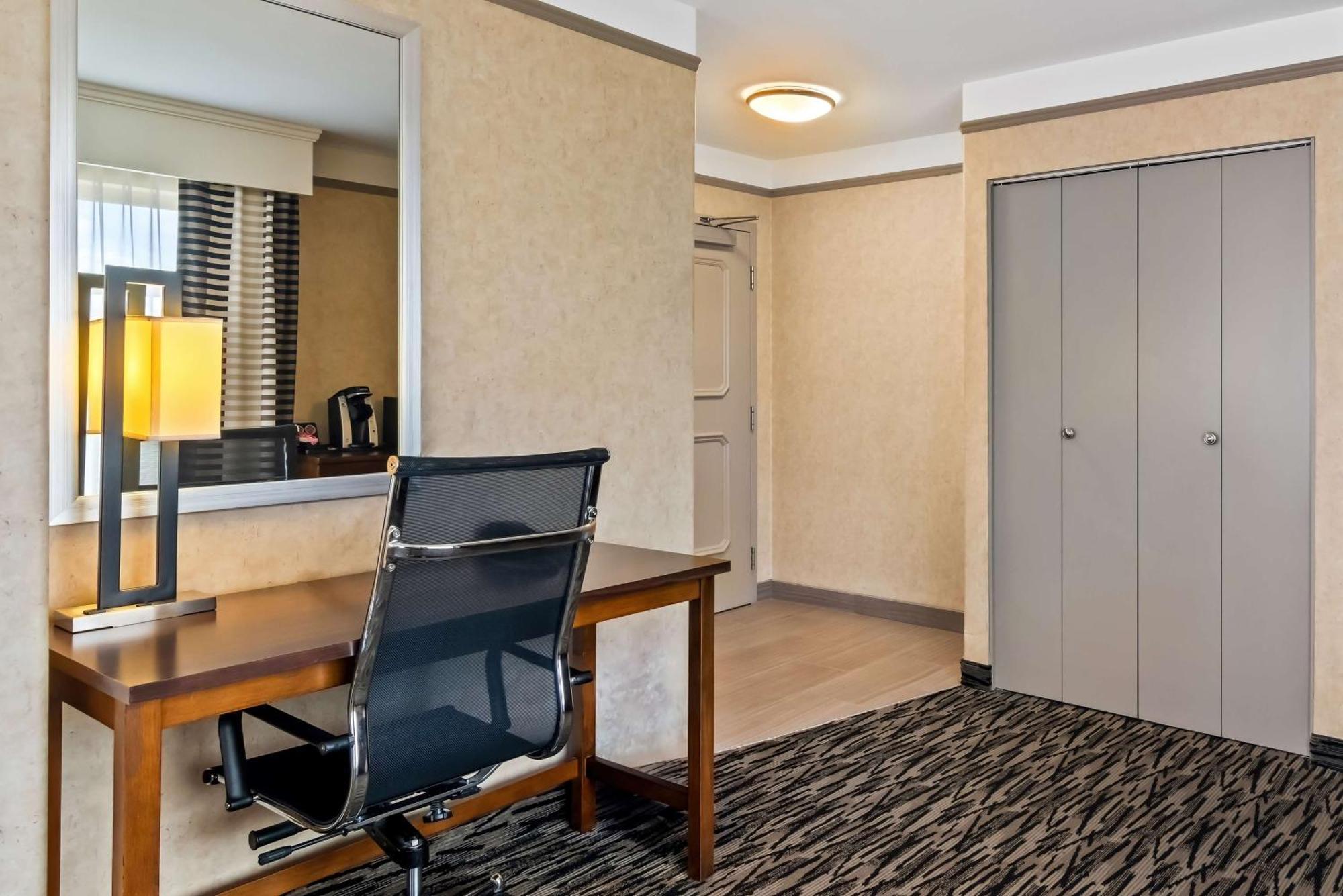 Best Western Plus Pitt Meadows Inn&Suites Exterior foto
